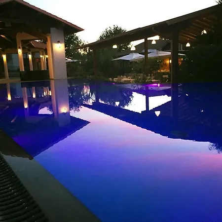 Nando Al Pallone Hotel 4*